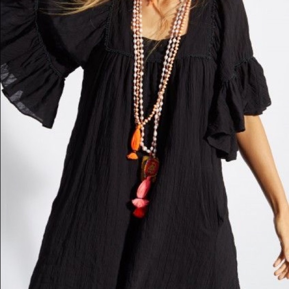 Artemia Flounce Sleeve Dress With Pockets